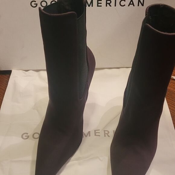 NIB Good American Chocolate Neoprene Chelsea Pointed Toe Women's 8 - Picture 10 of 12